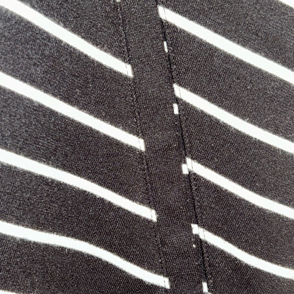 GAP Monochrome Striped Dress - Picture 3 of 7